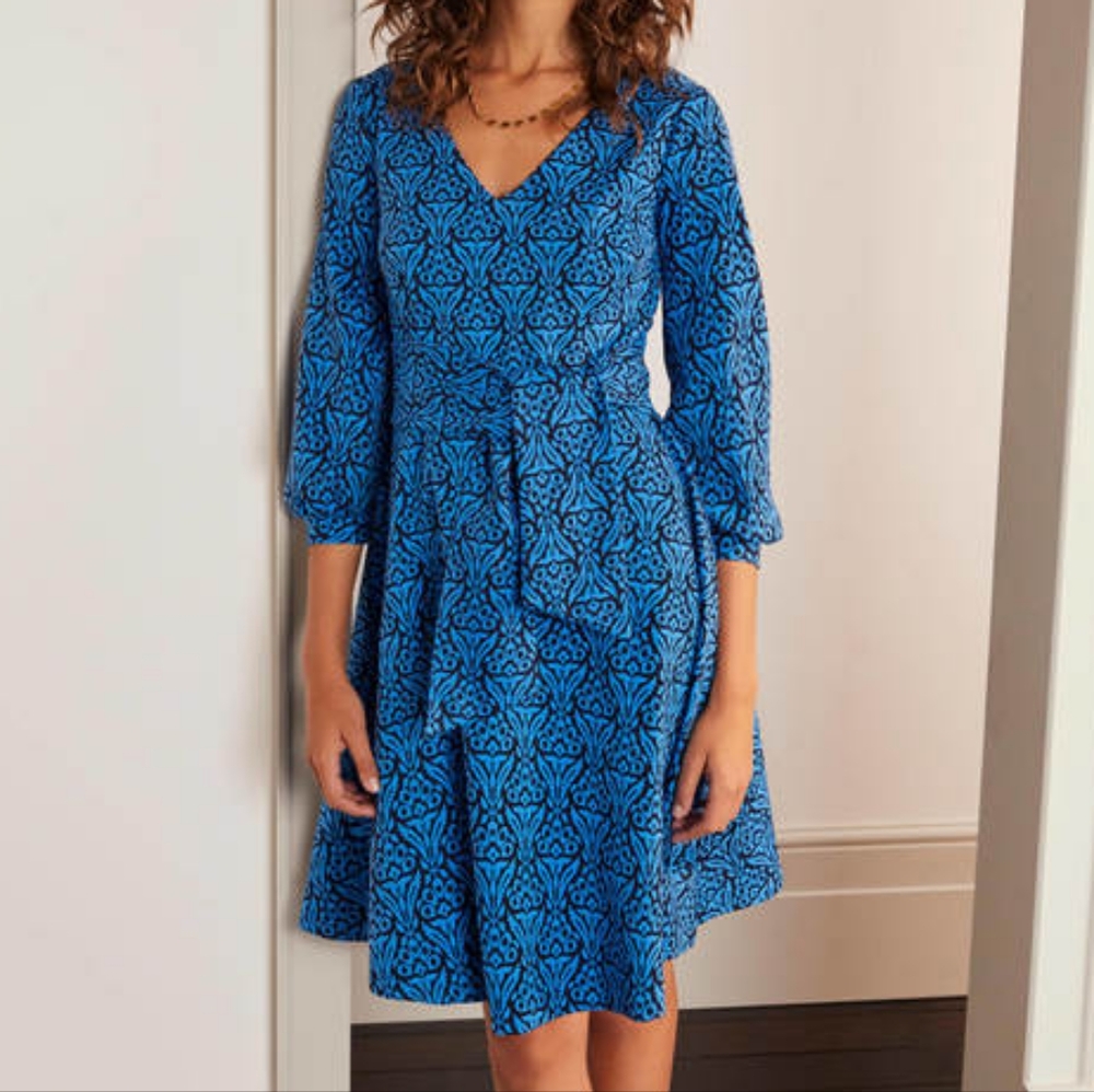NWT Boden Benedicta Belted Ponte Dress Size 4 Blue 3/4 Sleeves Career Wear